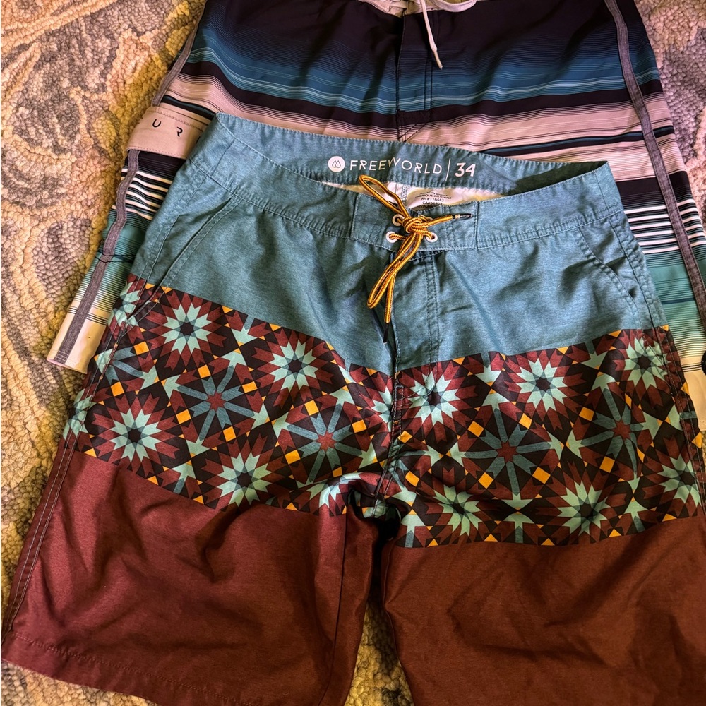 Geometric Patterned Shorts With Drawstring - image 1